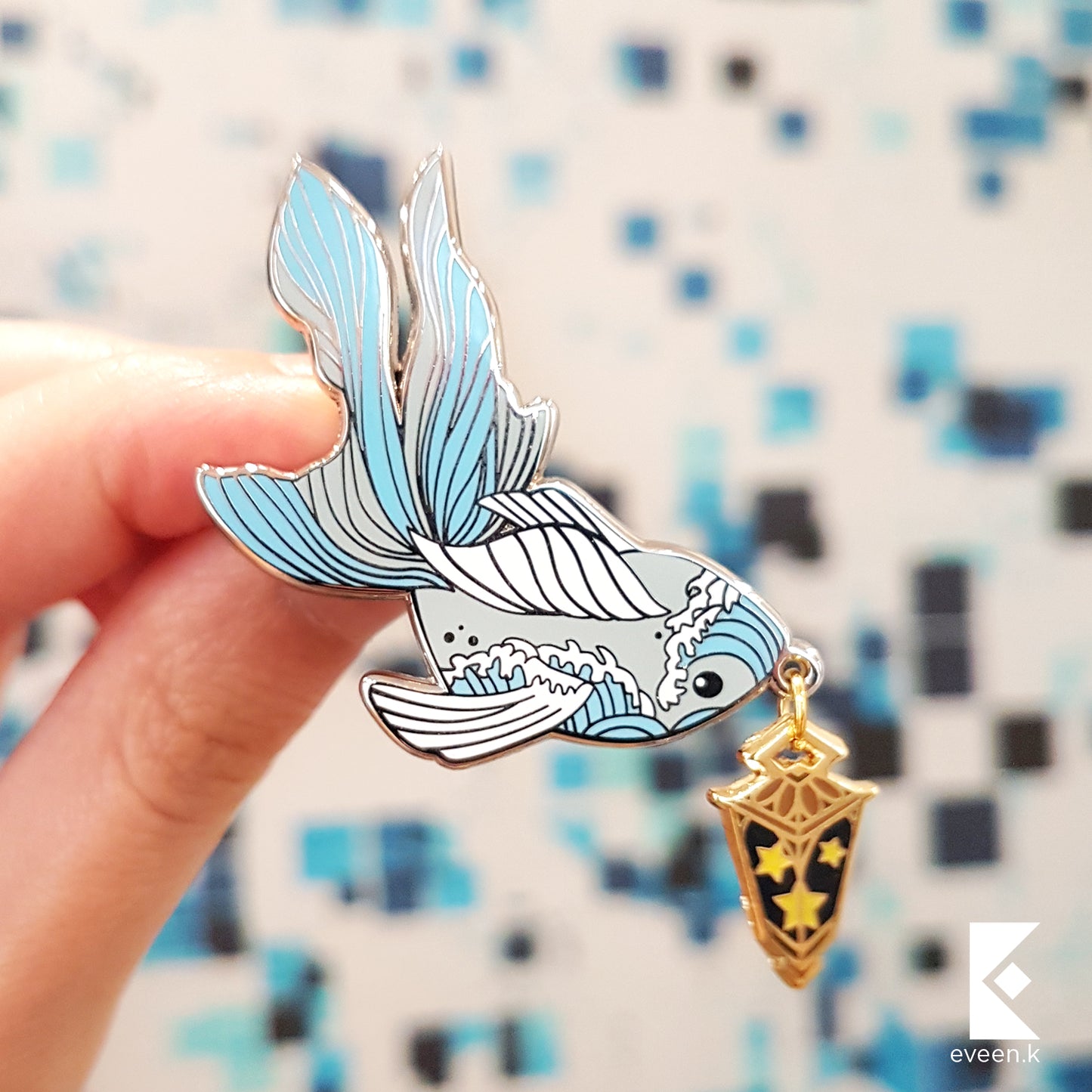 Koi Gold Fish Star Carrier Enamel Pin