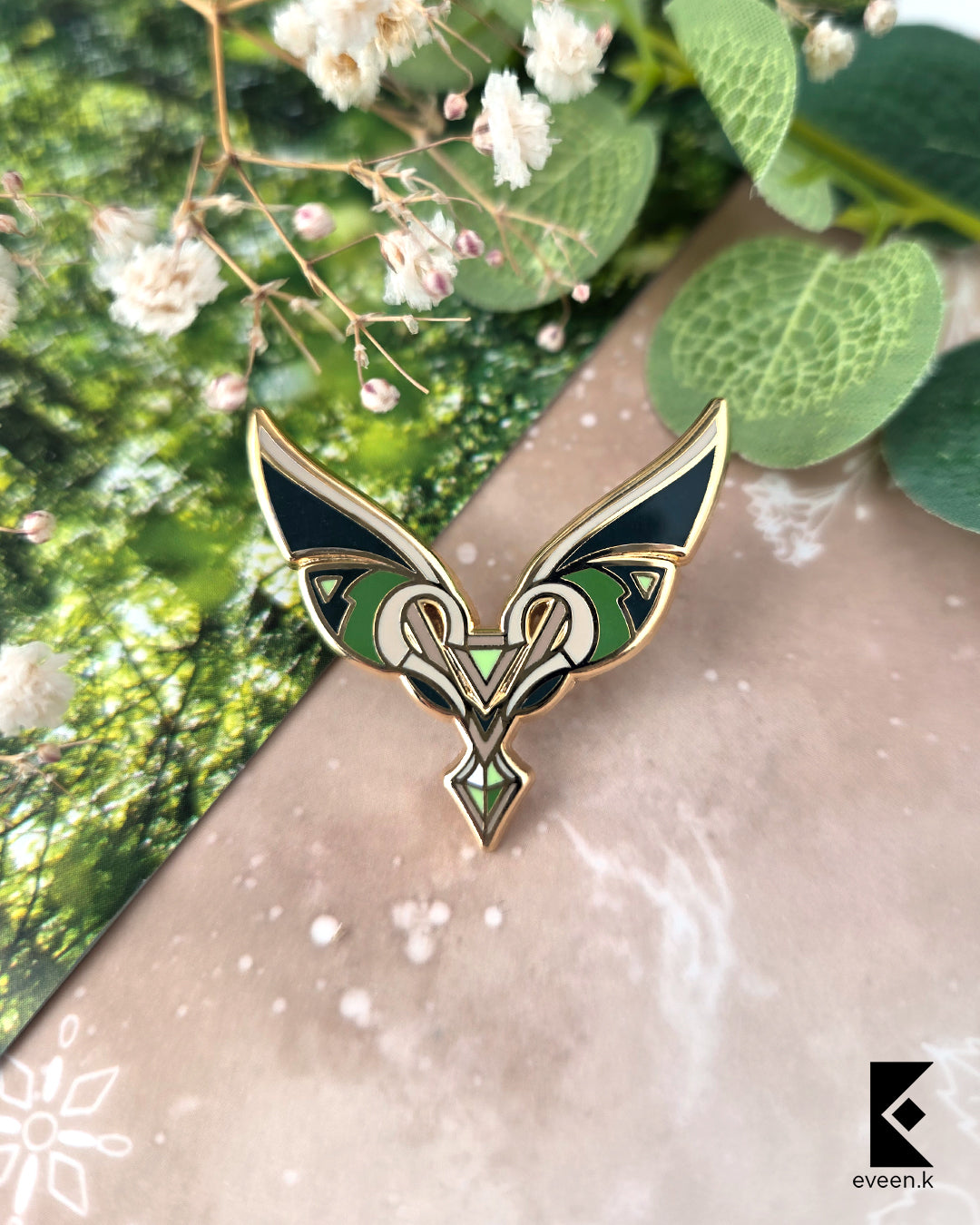 Nefer Genshin Emblem Pin