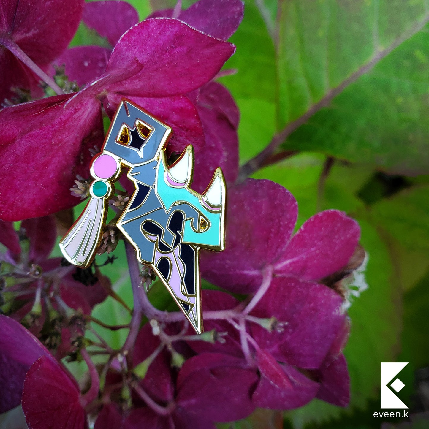 Xiao Genshin Emblem Pin