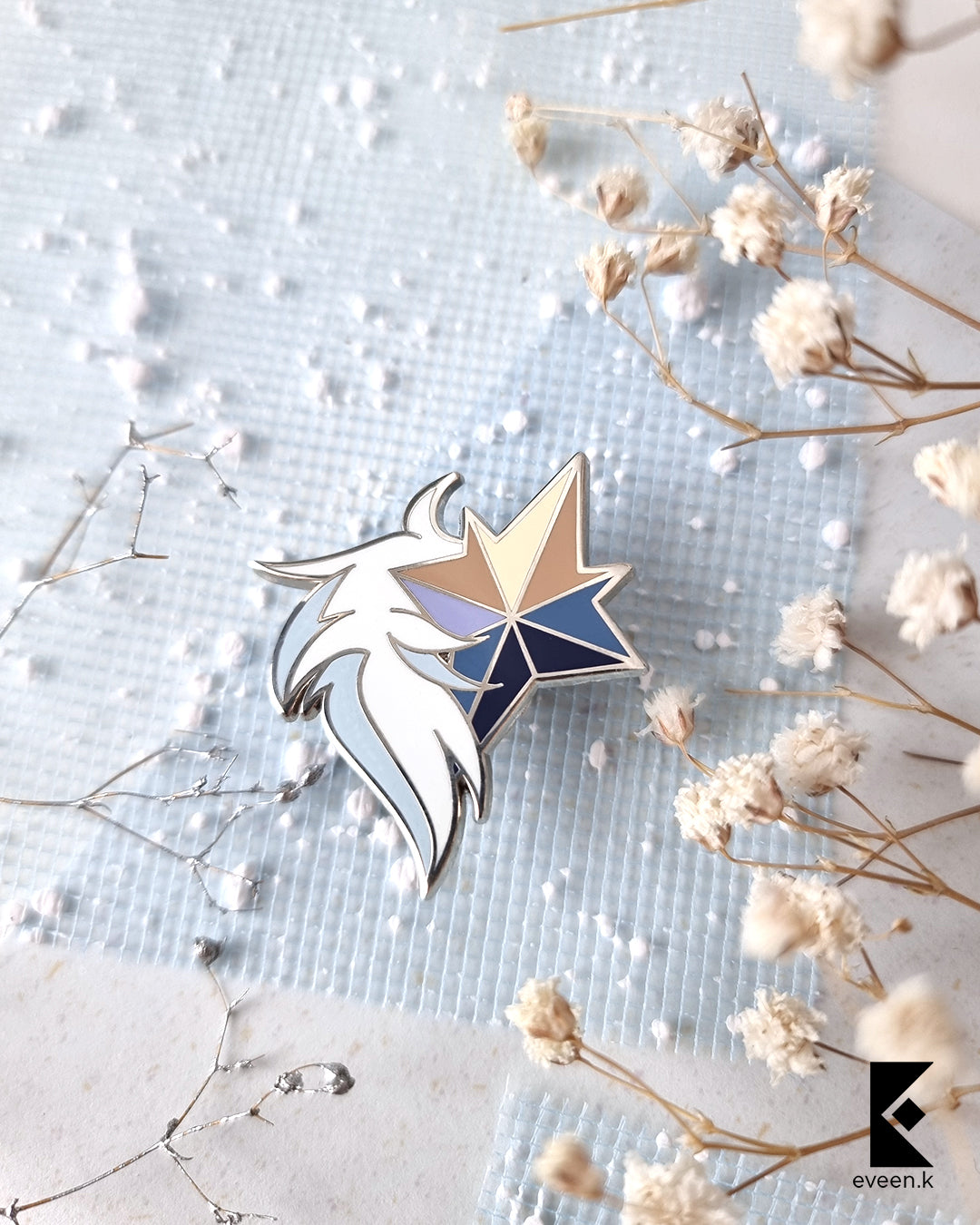 Kaeya Genshin Emblem Pin