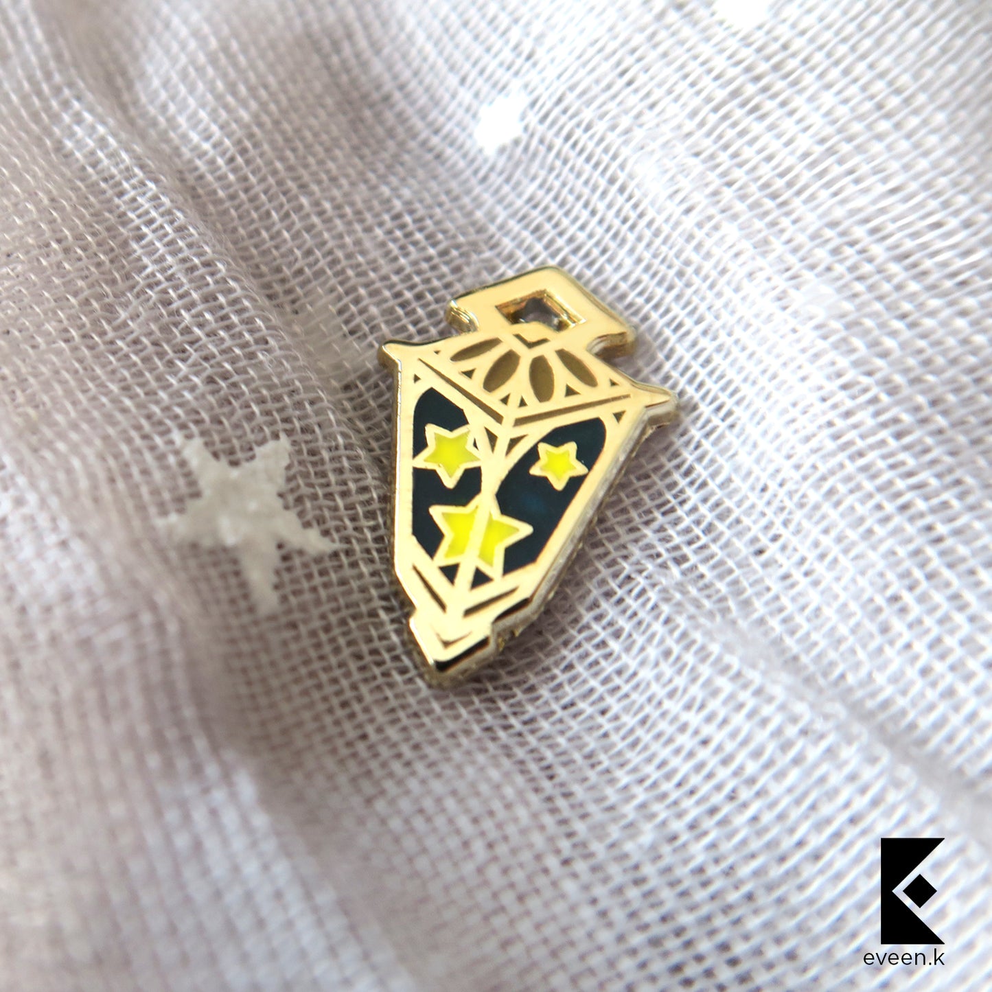 Star Lantern Mini Pins