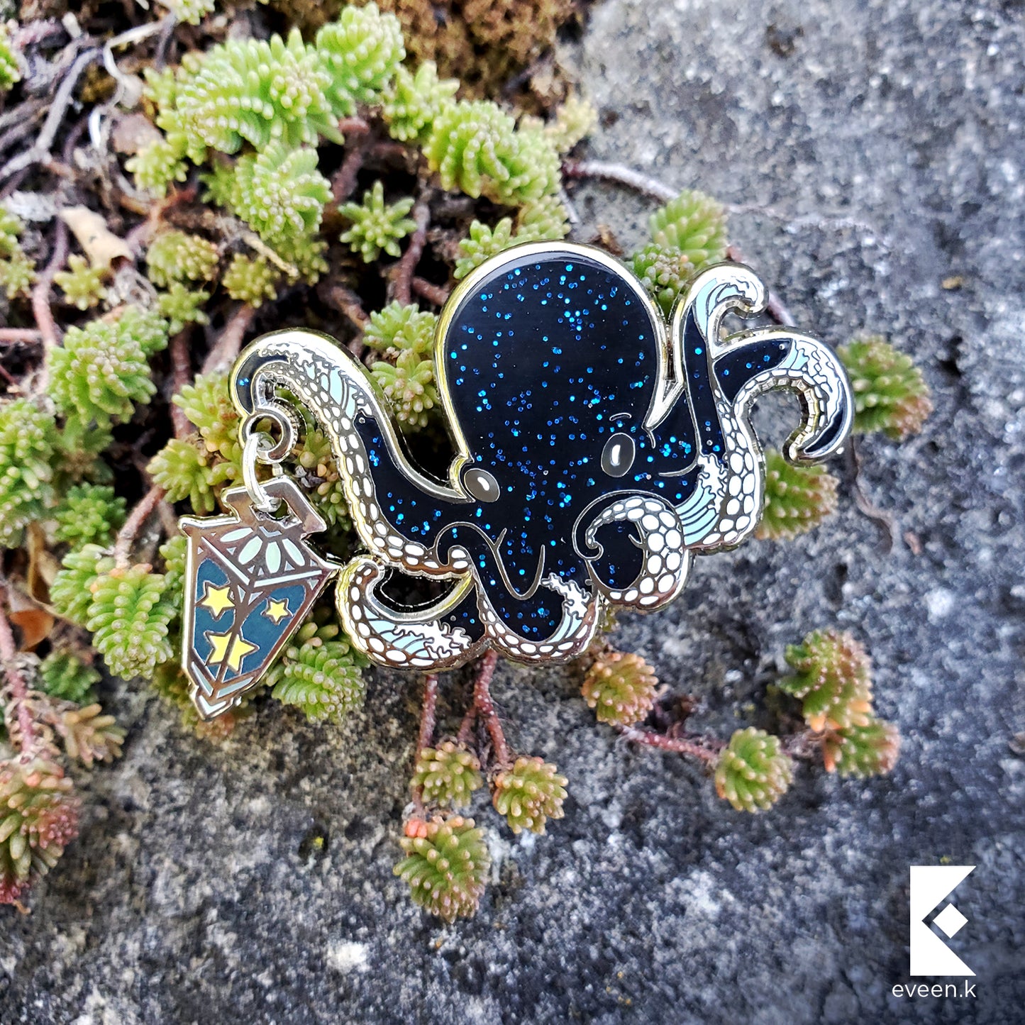 Octopus Star Carrier Enamel Pin