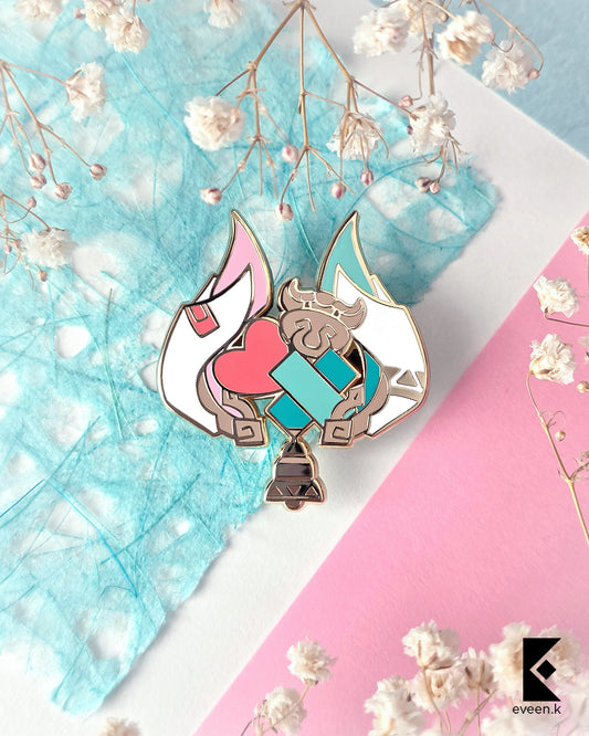 Varesa Genshin Emblem Pin