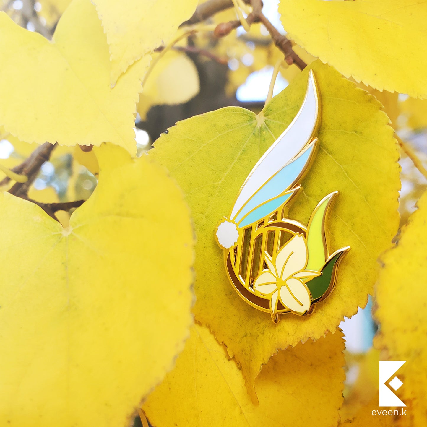 Venti Genshin Emblem Pin