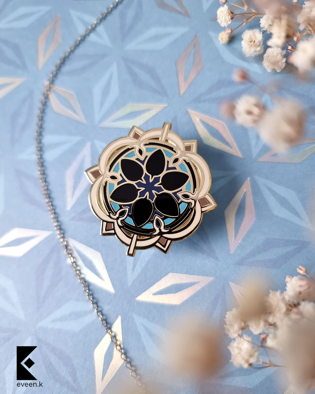 Wanderer / Scaramouche Genshin Emblem Pin