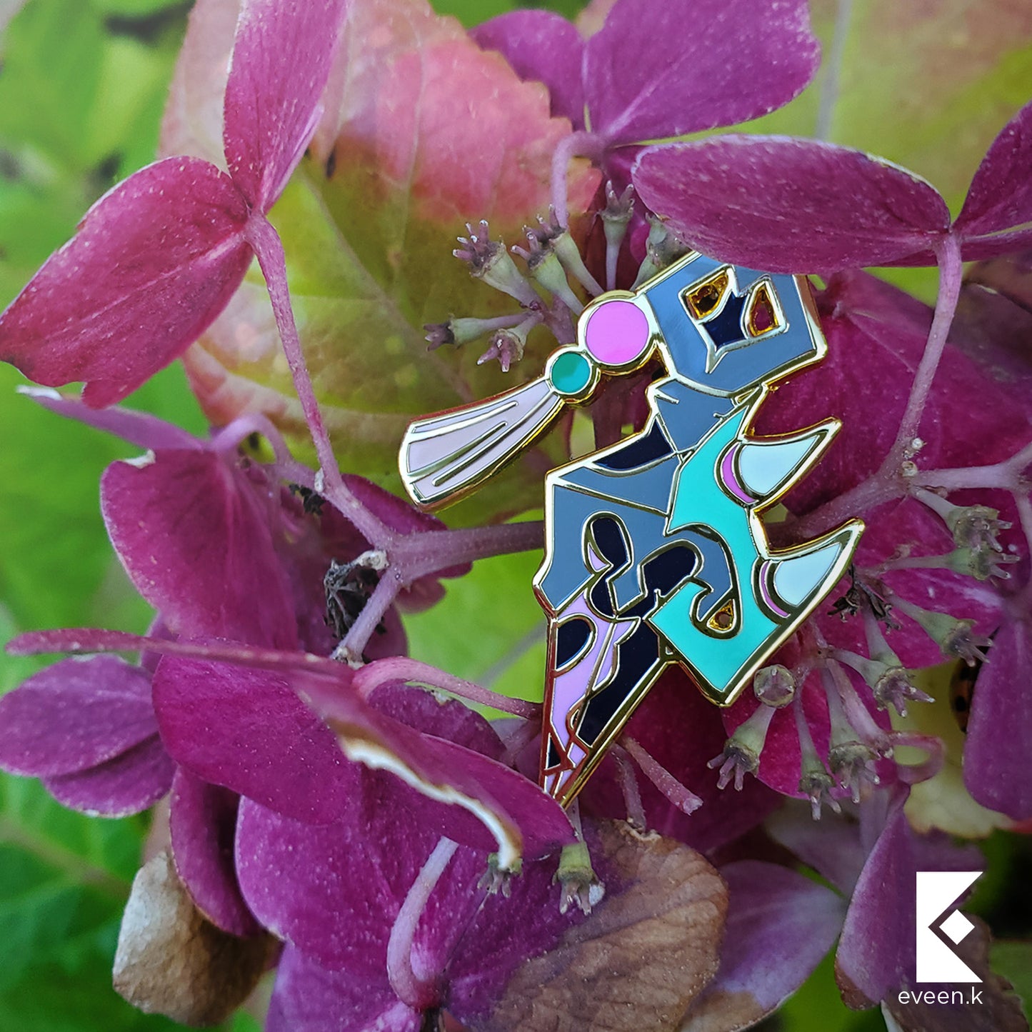 Xiao Genshin Emblem Pin